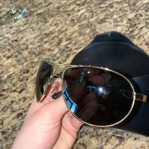 Ray Ban aviator style glasses